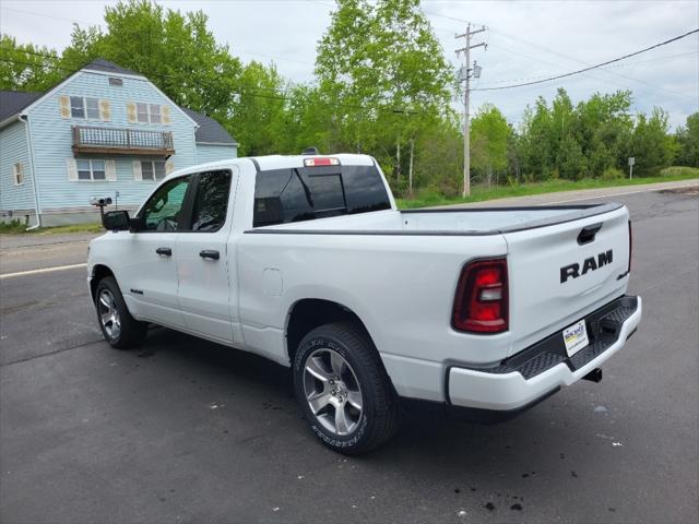 2025 RAM Ram 1500 RAM 1500 TRADESMAN QUAD CAB 4X4 64 BOX