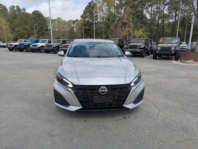2023 Nissan Altima SV FWD