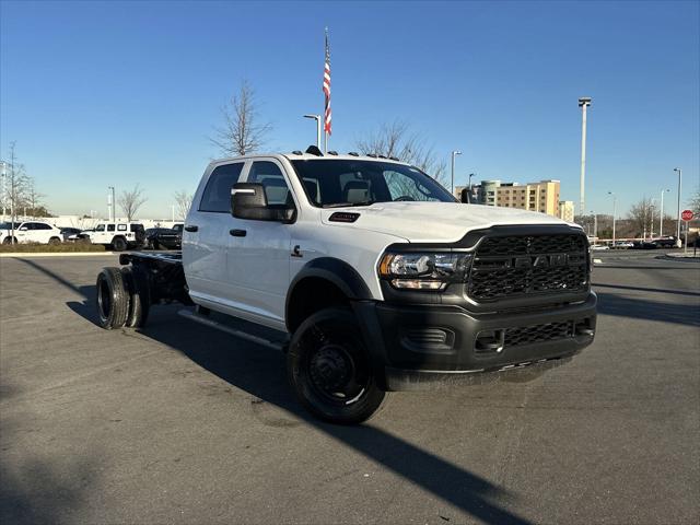 2024 RAM Ram 5500 Chassis Cab RAM 5500 TRADESMAN CHASSIS CREW CAB 4X4 84 CA