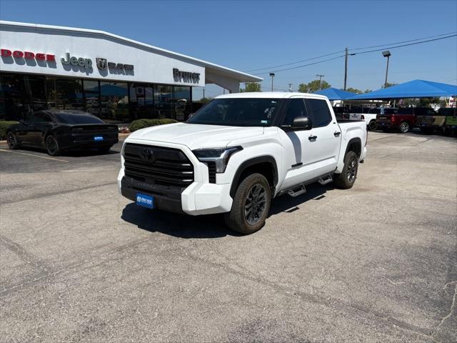 2025 Toyota Tundra SR5 4WD