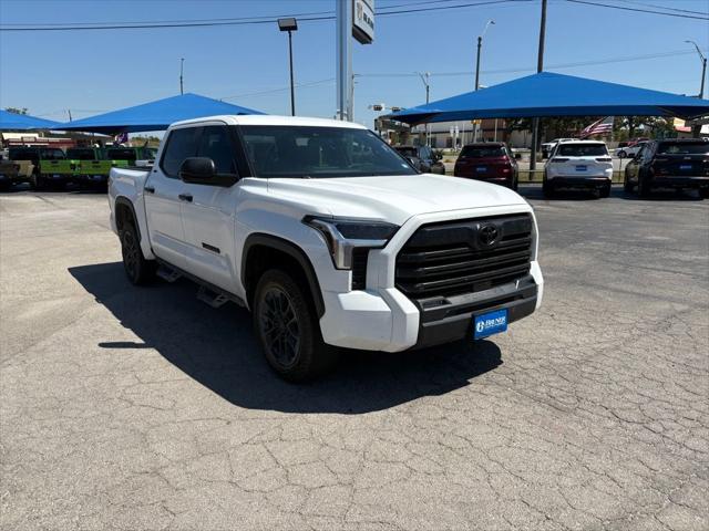 2025 Toyota Tundra SR5 4WD