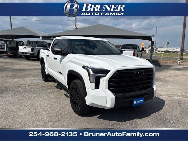 2025 Toyota Tundra SR5 4WD 2025 Toyota Tundra SR5 4WD