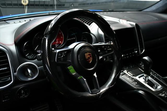 2017 Porsche Cayenne GTS