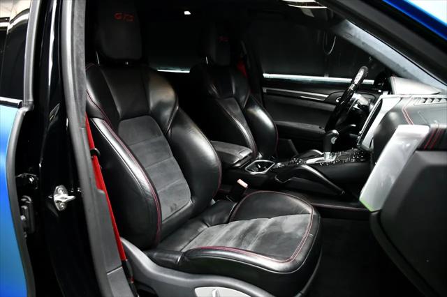 2017 Porsche Cayenne GTS
