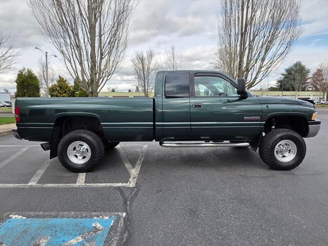 1999 Dodge Ram 2500 4X4 6-SPEED MANUAL / 5.9L CUMMINS DIESEL / LONGBED