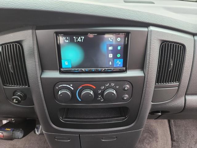 2003 Dodge Ram 3500 SLT/Laramie