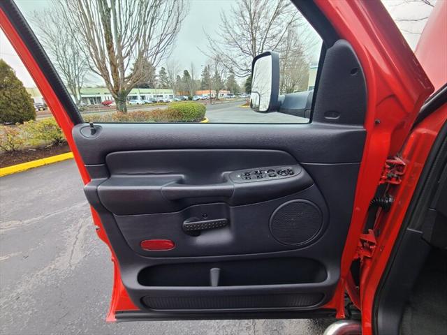 2003 Dodge Ram 3500 SLT/Laramie