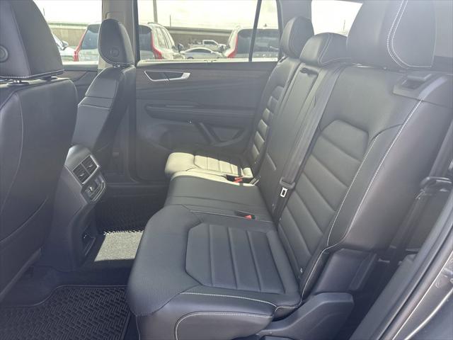 2024 Volkswagen Atlas 2.0T SEL