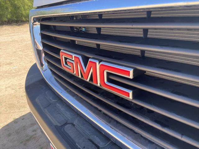 2025 GMC Savana Cutaway Work Van