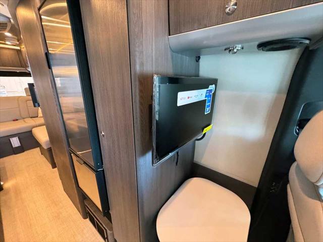 2025 Mercedes-Benz Sprinter 3500XD High Roof 4-Cyl Diesel HO