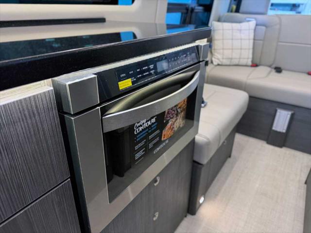 2025 Mercedes-Benz Sprinter 3500XD High Roof 4-Cyl Diesel HO