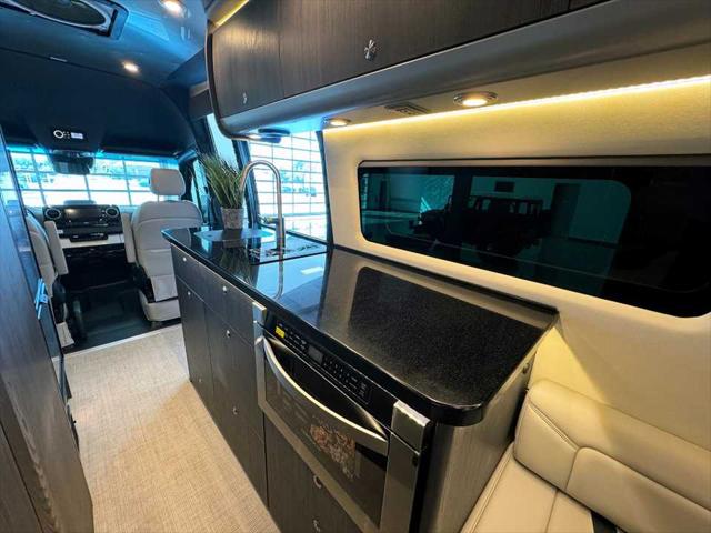 2025 Mercedes-Benz Sprinter 3500XD High Roof 4-Cyl Diesel HO