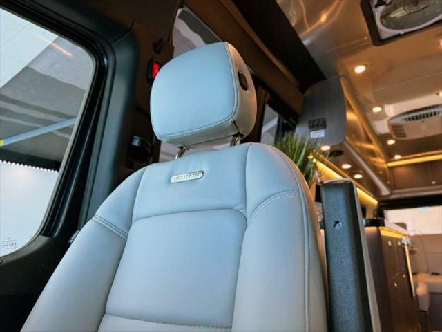 2025 Mercedes-Benz Sprinter 3500XD High Roof 4-Cyl Diesel HO