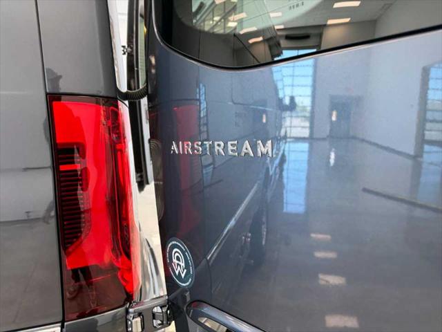 2025 Mercedes-Benz Sprinter 3500XD High Roof 4-Cyl Diesel HO
