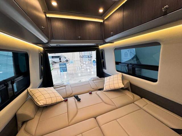 2025 Mercedes-Benz Sprinter 3500XD High Roof 4-Cyl Diesel HO