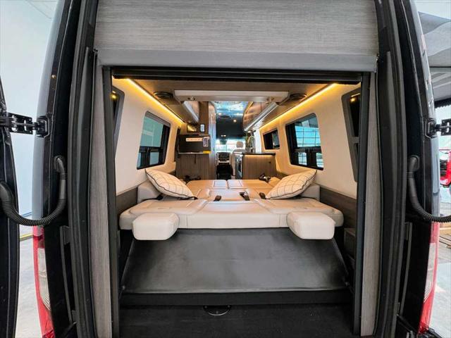 2025 Mercedes-Benz Sprinter 3500XD High Roof 4-Cyl Diesel HO