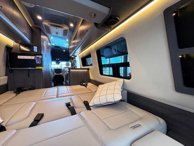 2025 Mercedes-Benz Sprinter 3500XD High Roof 4-Cyl Diesel HO