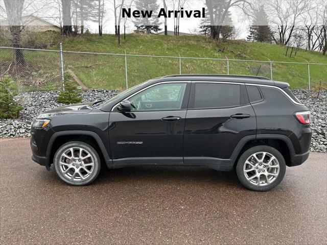 2022 Jeep Compass Latitude Lux 4x4