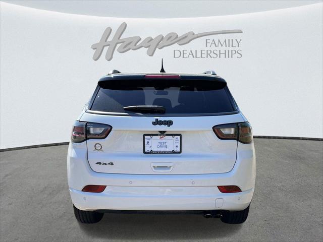 2022 Jeep Compass High Altitude 4x4