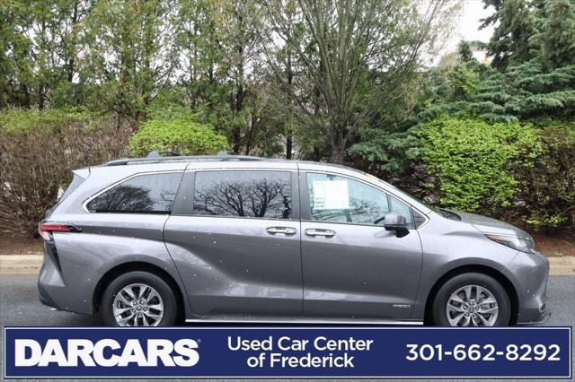 2021 Toyota Sienna XLE