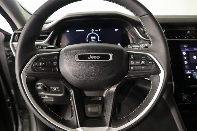 2023 Jeep Grand Cherokee L Laredo 4x4
