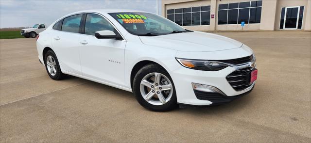 2022 Chevrolet Malibu FWD 1FL