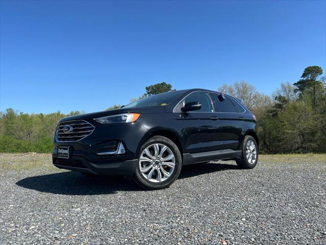 2023 Ford Edge Titanium
