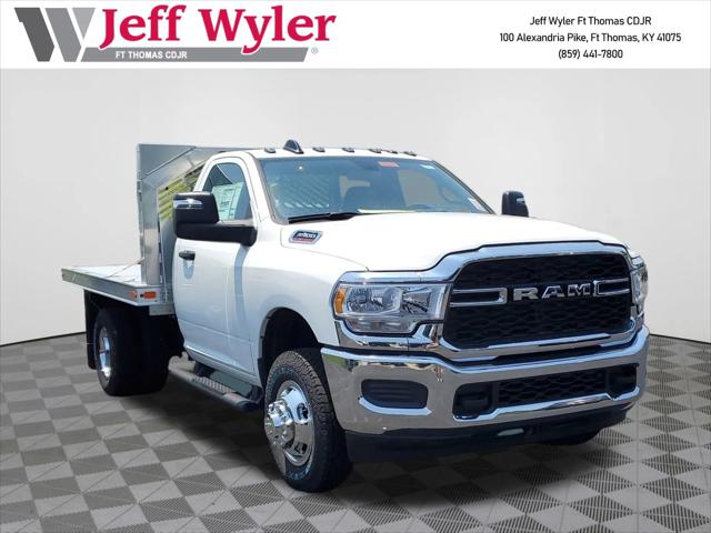 2024 RAM Ram 3500 Chassis Cab RAM 3500 TRADESMAN CHASSIS REGULAR CAB 4X4 60 CA 2024 RAM Ram 3500 Chassis Cab RAM 3500 TRADESMAN CHASSIS REGULAR CAB 4X4 60 CA