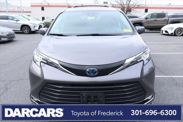 2021 Toyota Sienna XLE