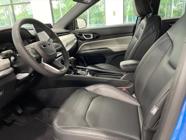 2025 Jeep Compass COMPASS LIMITED 4X4