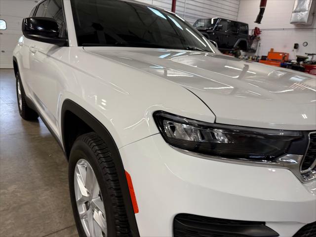 2023 Jeep Grand Cherokee Laredo 4x4