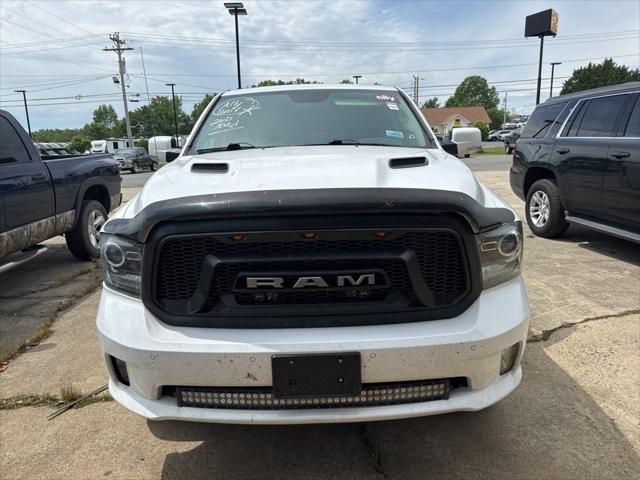 2017 RAM 1500 Night Crew Cab 4x4 57 Box