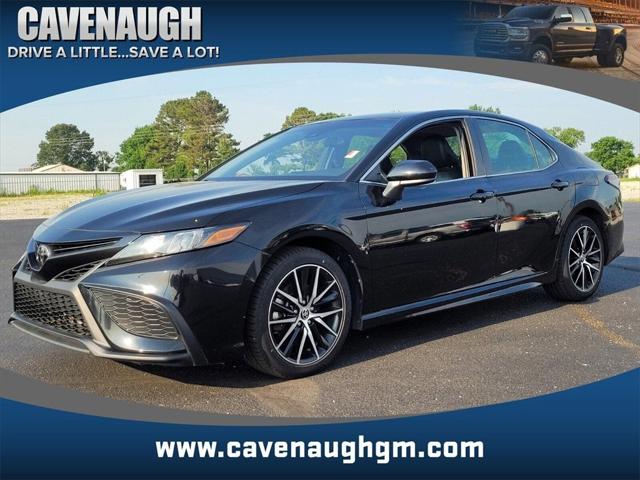2021 Toyota Camry SE Nightshade Edition