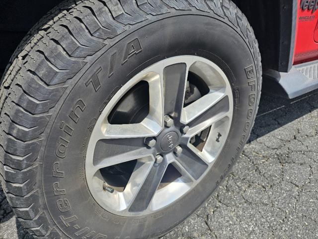2019 Jeep Wrangler Unlimited Sahara Altitude 4x4