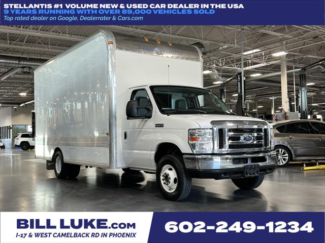 2019 Ford E-450 Cutaway Base