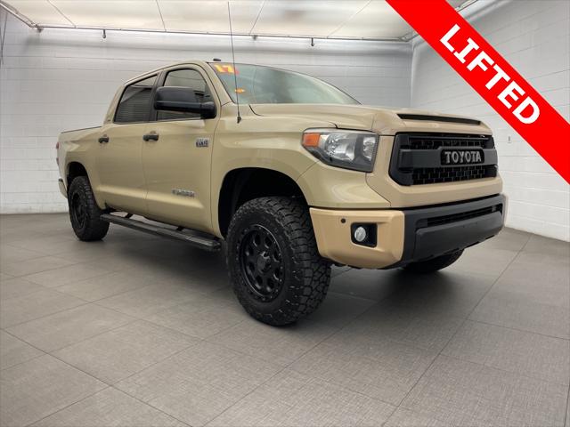 2017 Toyota Tundra SR5 5.7L V8
