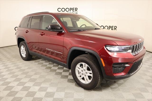 2024 Jeep Grand Cherokee Laredo 4x2