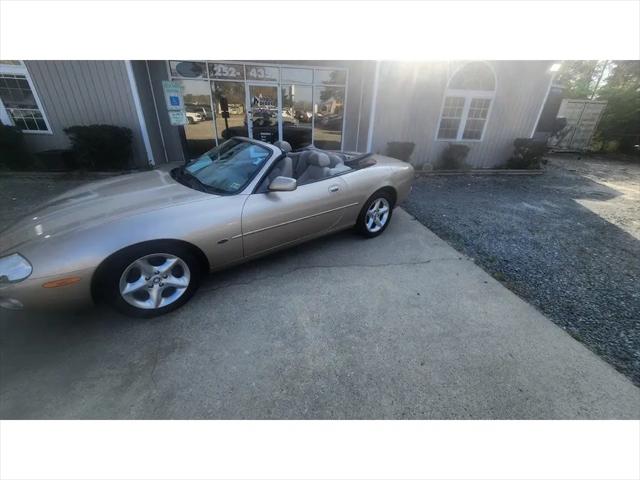 2002 Jaguar XK8 Standard