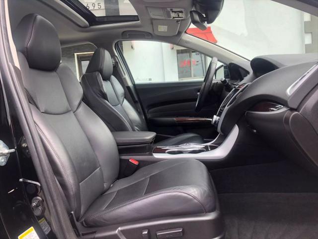2017 Acura TLX w/Advance Package