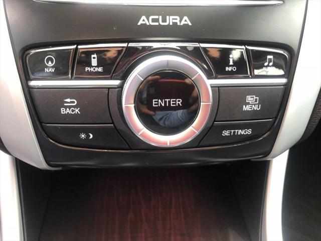 2017 Acura TLX w/Advance Package