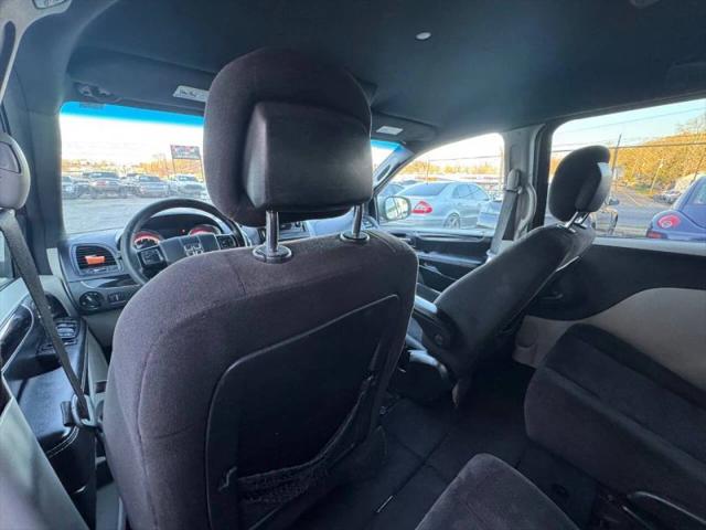 2014 Dodge Grand Caravan SE 30th Anniversary