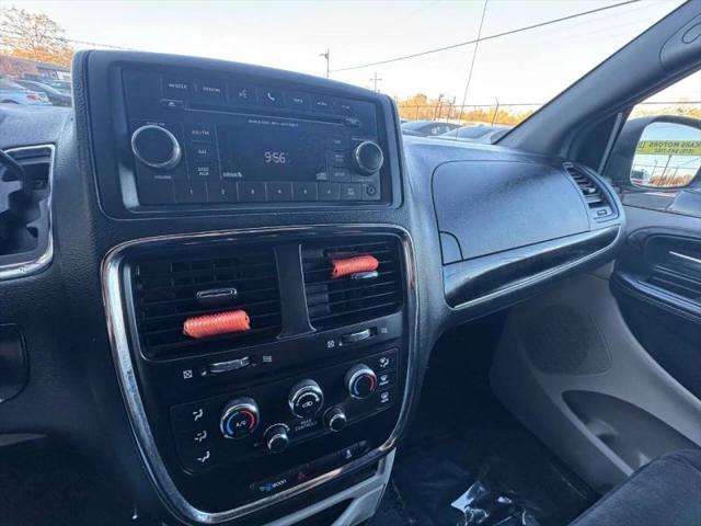 2014 Dodge Grand Caravan SE 30th Anniversary
