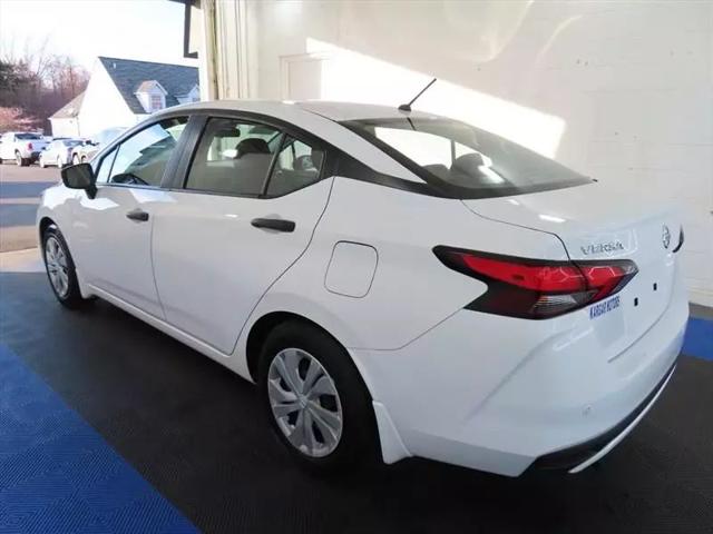 2020 Nissan Versa S Xtronic CVT