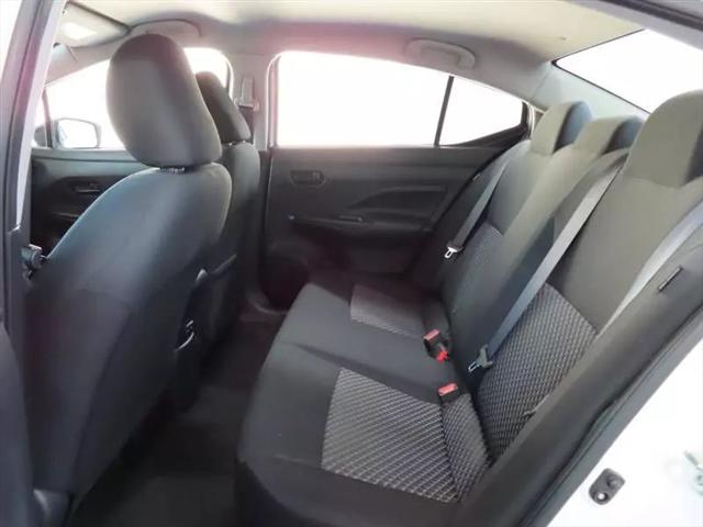 2020 Nissan Versa S Xtronic CVT