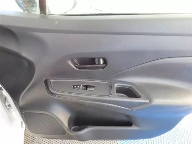 2020 Nissan Versa S Xtronic CVT