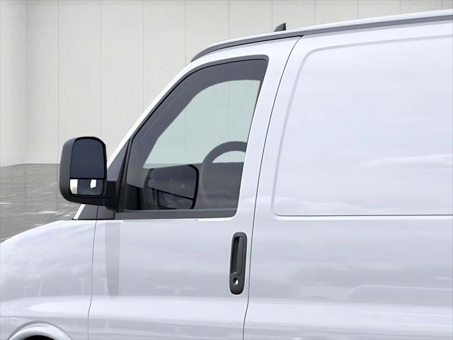 2025 GMC Savana Cargo RWD 3500 Regular Wheelbase Work Van