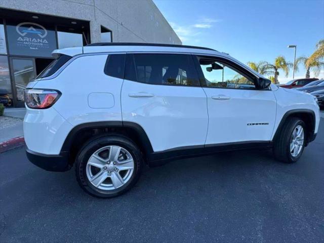 2022 Jeep Compass Latitude FWD