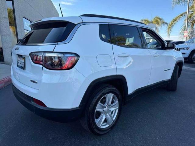 2022 Jeep Compass Latitude FWD