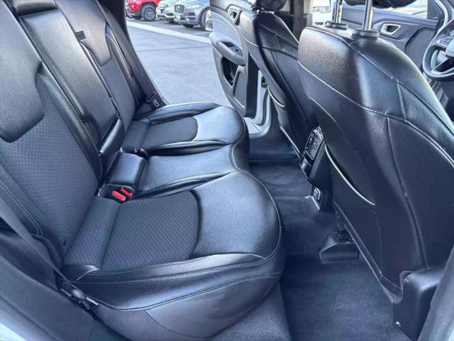 2022 Jeep Compass Latitude FWD