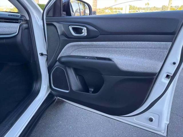 2022 Jeep Compass Latitude FWD
